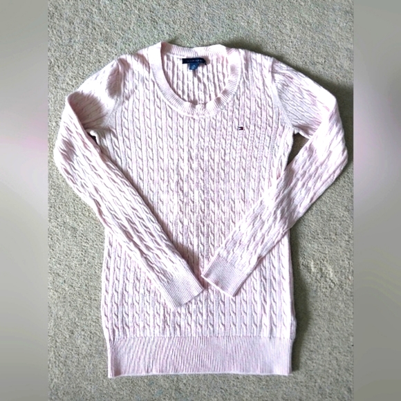 Tommy Hilfiger Tops - Tommy Hilfiger Sweater Light Pink Pullover Scoop Neck Cable Knitted